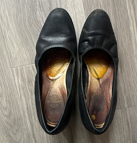 Cabin crew shoes used - crew,